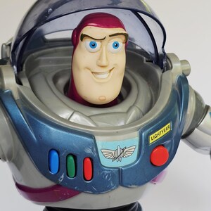 Vintage Y2K Disney Pixar Toy Story 2 Buzz Lightyear Action Figure WORKS 12" 1172 image 4