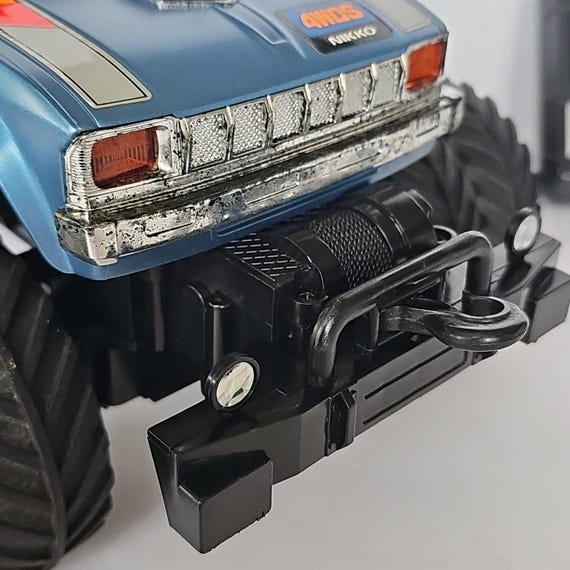 1985 Nikko Japan 4WDS Big Brutus RC Remote Monster Truck Vtg Winch