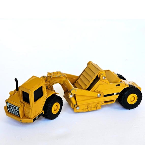 Vintage Ertl Caterpillar 613C Elevating Scraper Die-cast