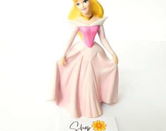 Disney Sleeping Beauty Princess Aurora Porcelain Figurine Bisque Matte - M1107
