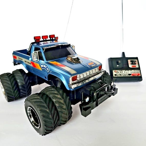 1985 Nikko Japan 4WDS Big Brutus RC Remote Monster Truck Vtg Winch