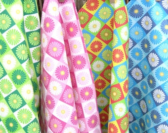 Tea Towel Dry Towel Teatowel Daisy PopArt, daisies, pink, blue, green, colorful, art