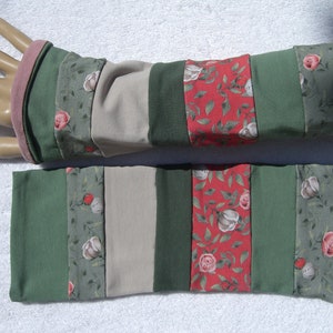 Patchwork cuffs arm warmers wrist warmers roses red green romantic shabby chic