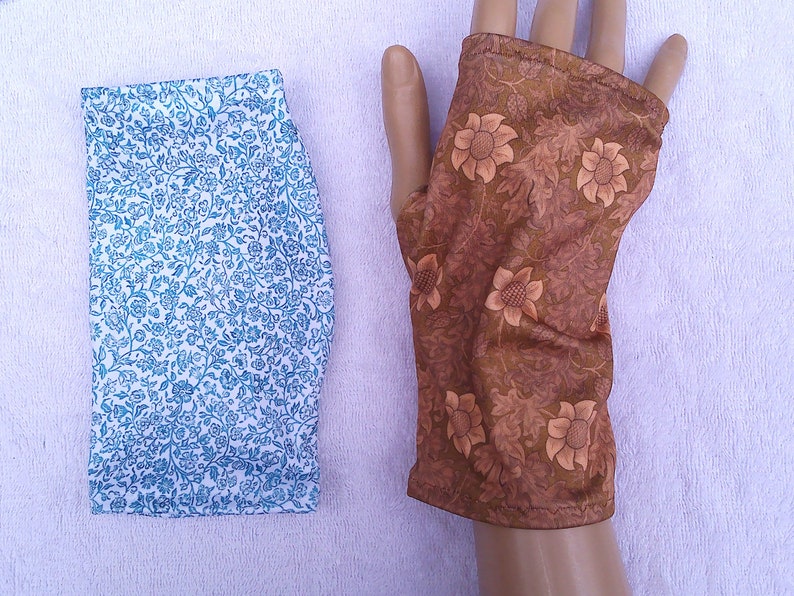 William Morris, Art Nouveau, Sport Lycra, névrodermite, eczéma, poignets légers, trou pour le pouce, gants sans doigts, poignets d'été fritilaires image 1