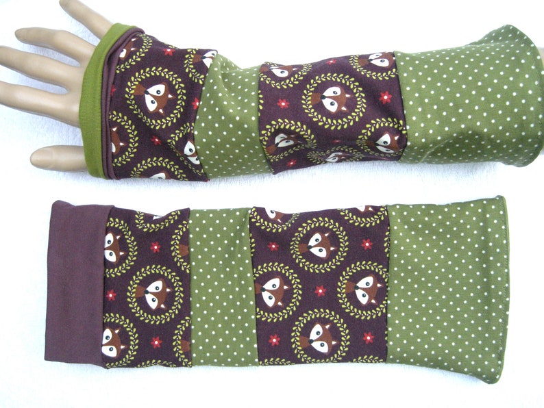 fox, fox, cuffs, pulse warmers, red, green, dots, dots, forest animals, bordeaux, Reineke image 3