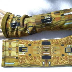 Gustav Klimt, Stulpen, Armstulpen, Pulswärmer, Jugendstil, Art Noveau, gold, gelb, OekoTex Jersey, Bio Sweat, Kunst, schwarz, blau Bild 6