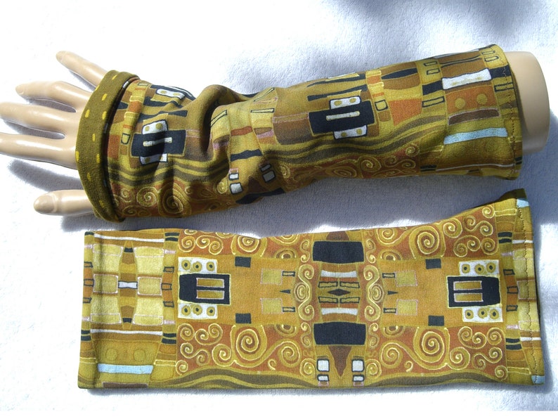 Gustav Klimt, cuffs, arm warmers, wrist warmers, Art Nouveau, Art Noveau, gold, yellow, OekoTex jersey, organic sweat, art, black, blue image 6