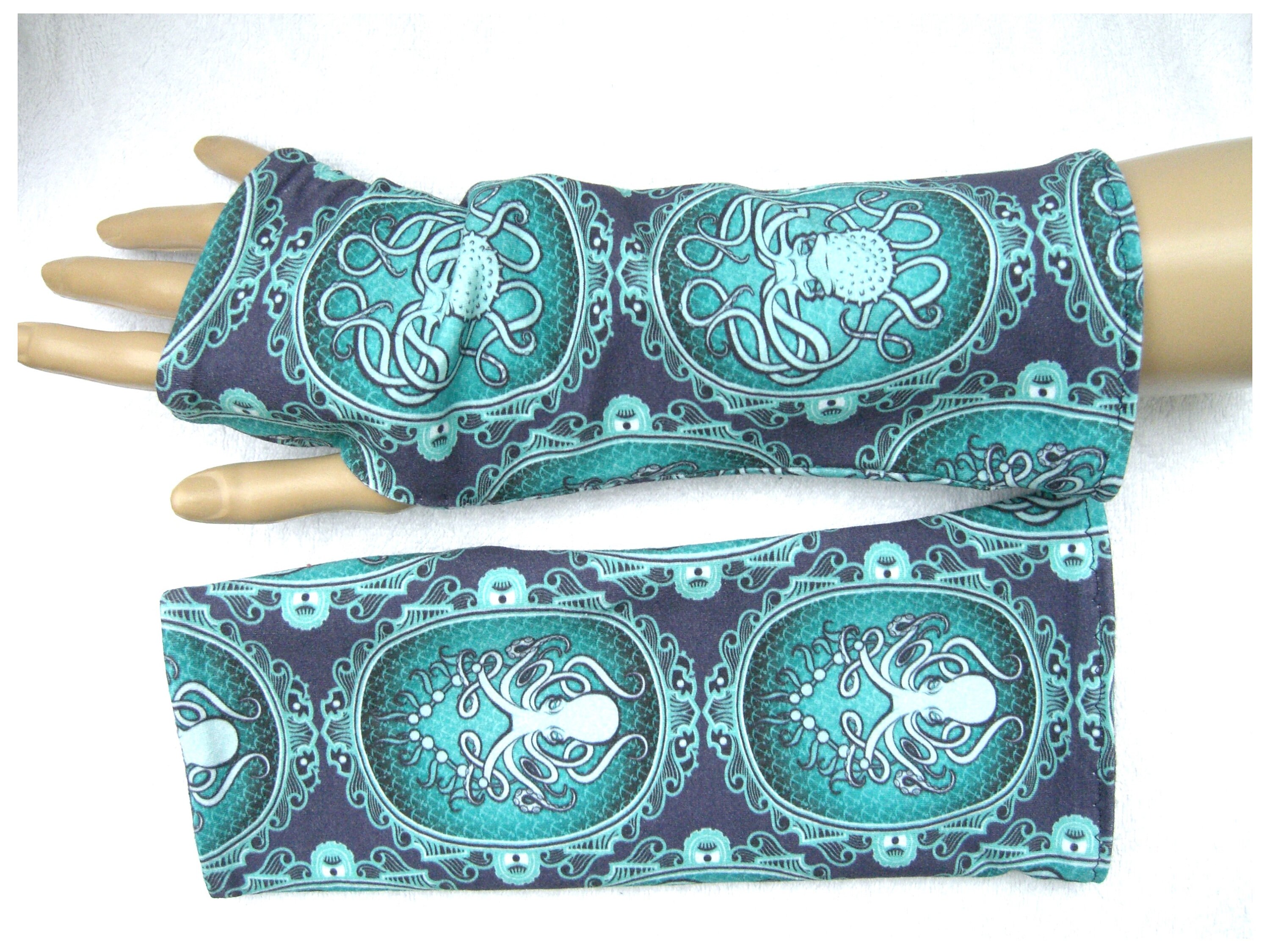 octopus, nautilus, steampunk, arm warmers, wrist warmers, fingerless gloves, thumb hole, purple, turquoise