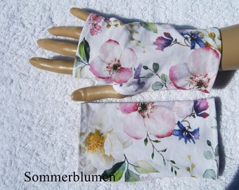 Shabby chic, summer flowers, OekoTexJersey, neurodermatitis, eczema, light cuffs, thumb hole, fingerless gloves, floral, white