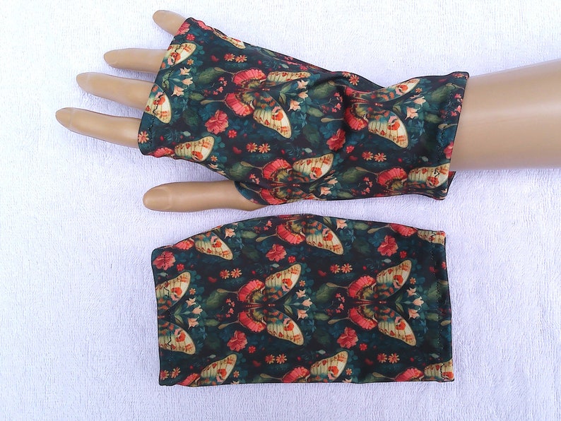 William Morris, Art Nouveau, Sport Lycra, neurodermatitis, eczema, light cuffs, thumb hole, fingerless gloves, summer cuffs butterfly image 6