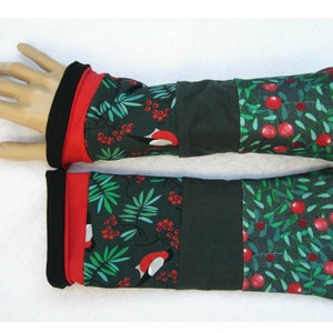 Wrist warmers, cuffs, patchwork, double stitched, bullfinch, French terry, rowan berries, fir
