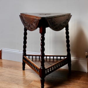Antique Oak Round Drop Leaf Revolving Side Lamp Table
