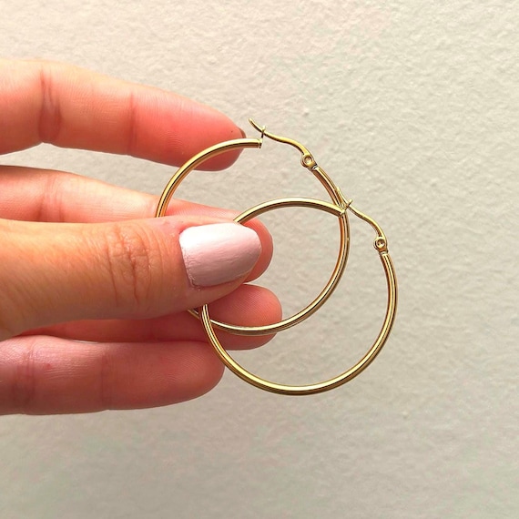 Medium Gold Stainless Steel Hoop Earrings: Unisex Circle Hoops