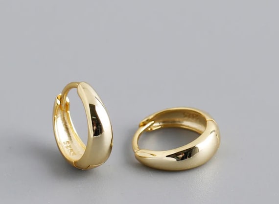Gold Huggies M