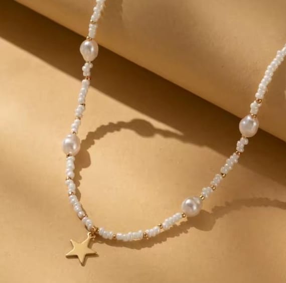Minimalist Pearl Beaded Necklace