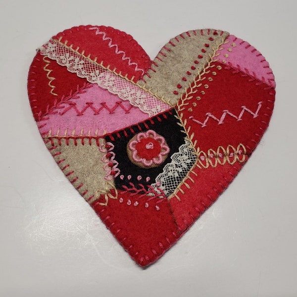 Artsi2 Red Crazy Quilt Heart Wool Applique Stitch Kit