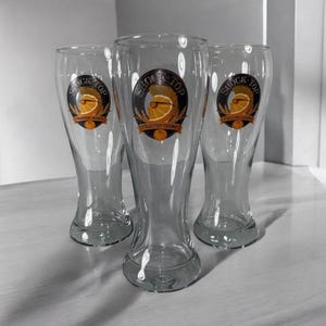Nine Shock Top Belgian White Beer Glasses.  20oz / 591mL Grand Pilsner Half Pint. Home Bar. Mancave Decor. a Belgian-style witbier.