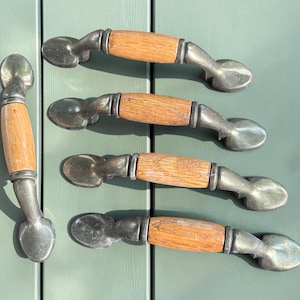 Conjunto de 5 puxadores vintage de carvalho para gavetas de armários | Ferragens em latão antigo | Puxadores de 7,6 cm | Puxadores para armários de cozinha de Taiwan dos anos 70