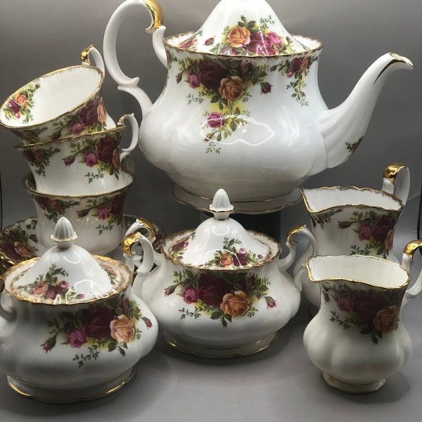 Collection of Royal Albert “Old Country Roses” Tea Set Pieces