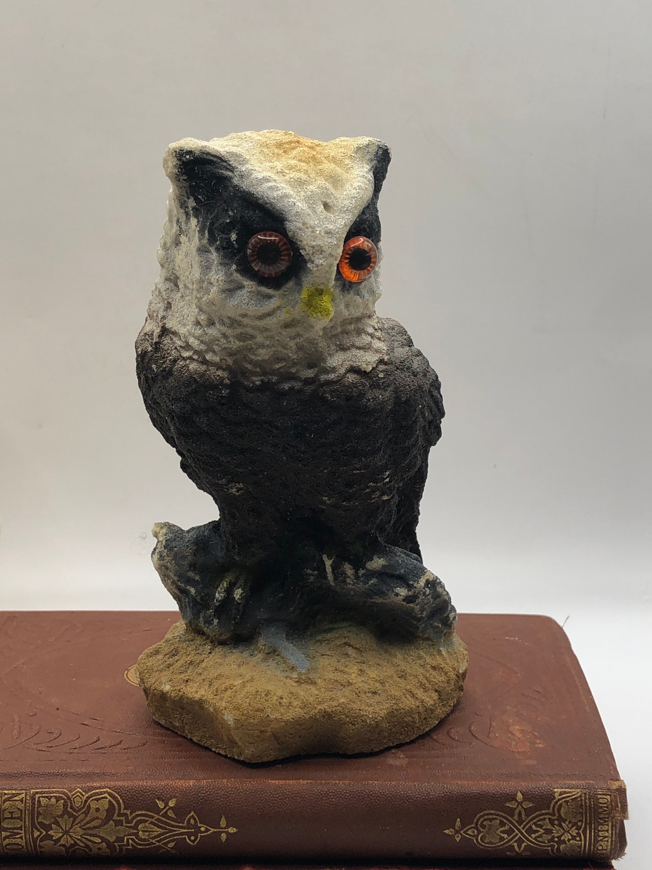 Owl Figurine Sand Sculpted. Small Statue. Figurine. Bird of Prey.