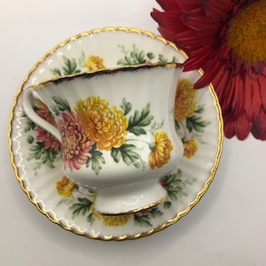 Paragon Pink and Yellow Crisanthenum Single Warranted Teacup and Saucer, Bone China, England