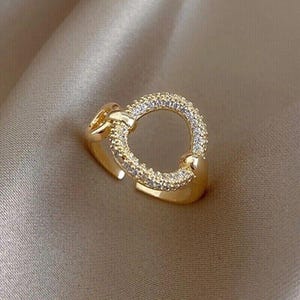 Round Shape Simulated Diamond Women&#39;s Adjustable Toe Ring Ring 14k Yellow Gold Plated