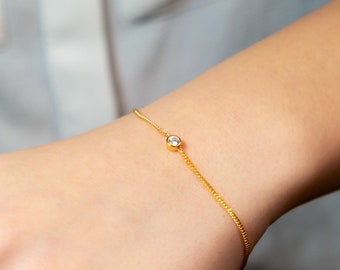 Gold Solitaire Bracelet - Gold Zircon Bracelet - Dainty Gold Bracelet - Minimalist Jewelry - Simple Delicate Bracelet - Christmas gift