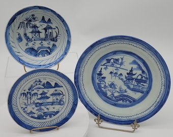 1800s Canton Ware Chinese Export Porcelain Bowl or Plate