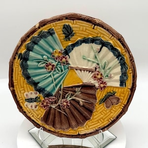 Lovely Victorian Majolica Fan Plate, Mid to Late 1800&#39;s, Bold blues, yellows and Browns