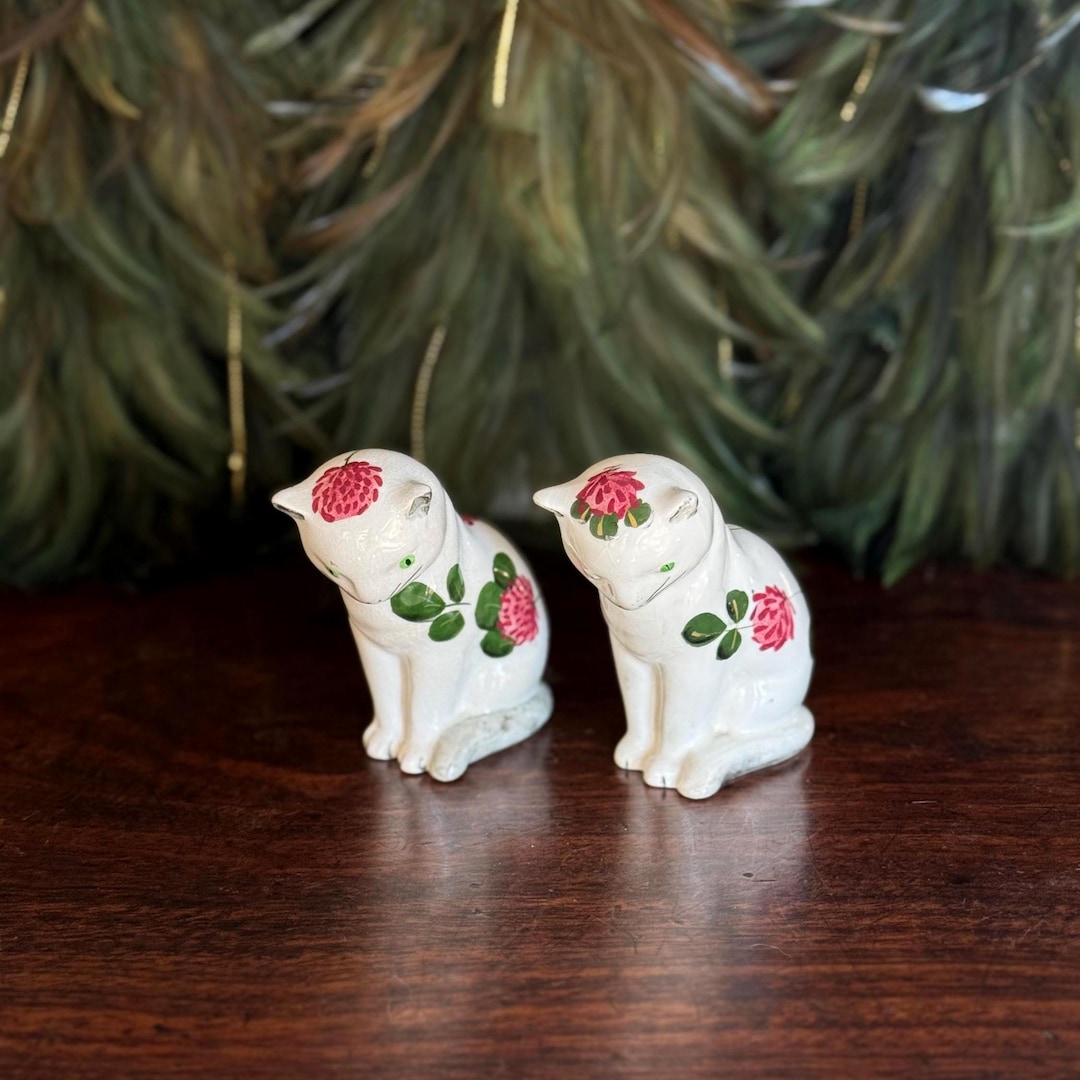 美和っち様(* 'ᵕ' )ART CATねこボーダー Vintage Plichta Wemyss Pottery Cat With Green Clover Leaves & Pink