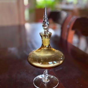Beautiful Vintage Yellow Glass Perfume Bottle with Twisted Glass Stopper