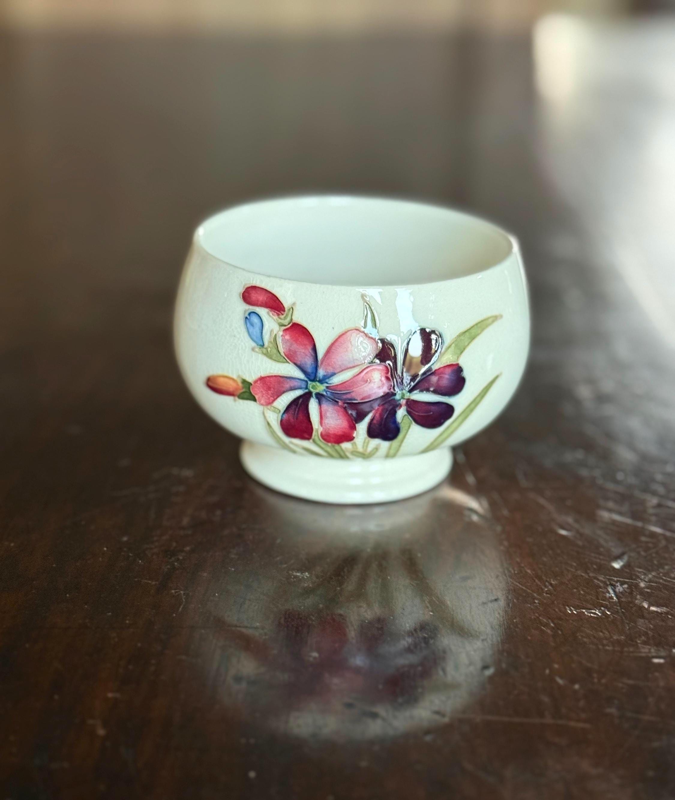Moorcroft pottery - Etsy 日本