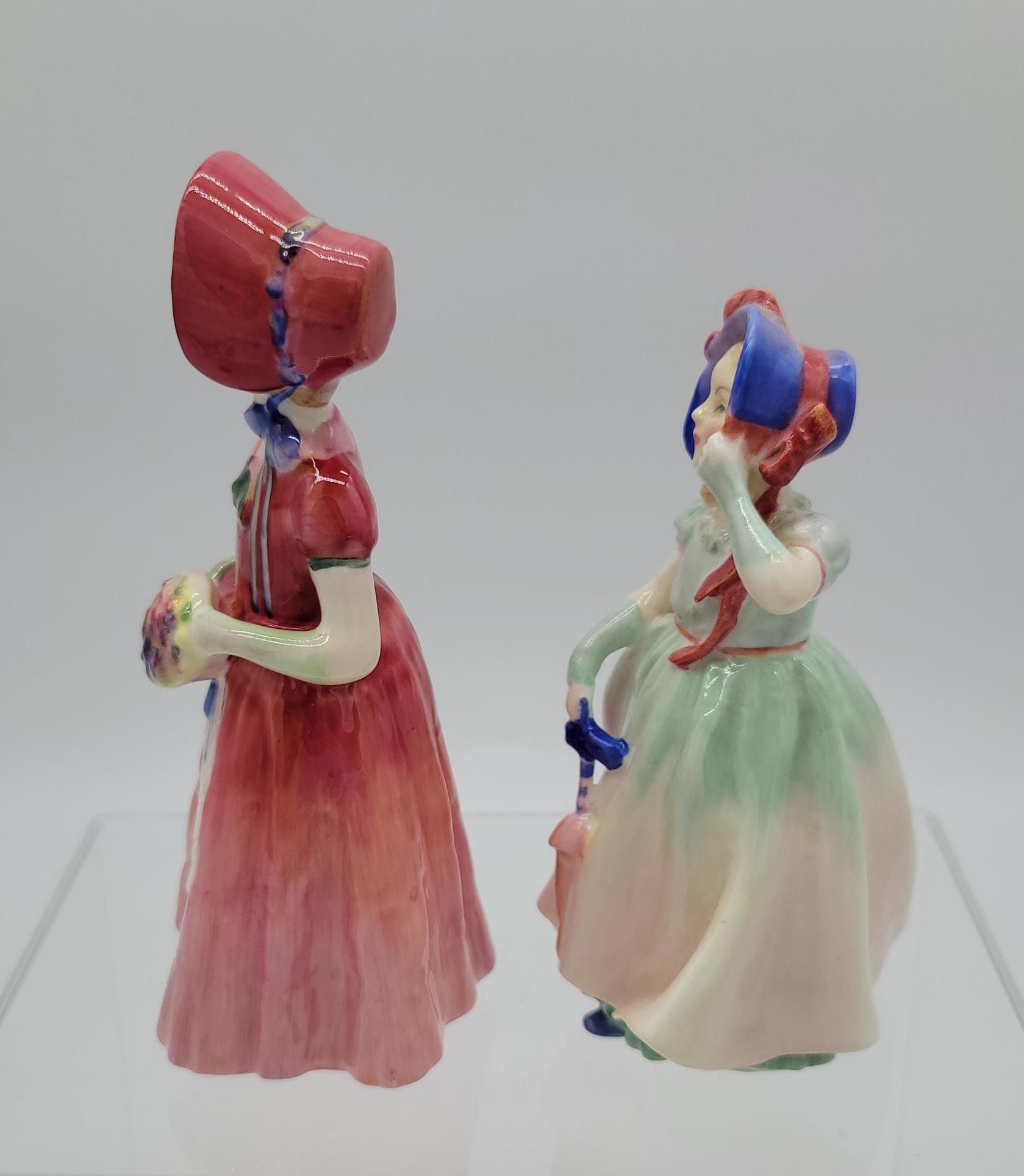 ヴィンテージ ロイヤルドルトン ガールフィギュア：ダイアナ妃または