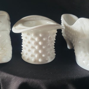 Vintage Fenton Milk Glass Cat Shoes and Hobnail Hat Toothpick Holder Your Choice Bild 2