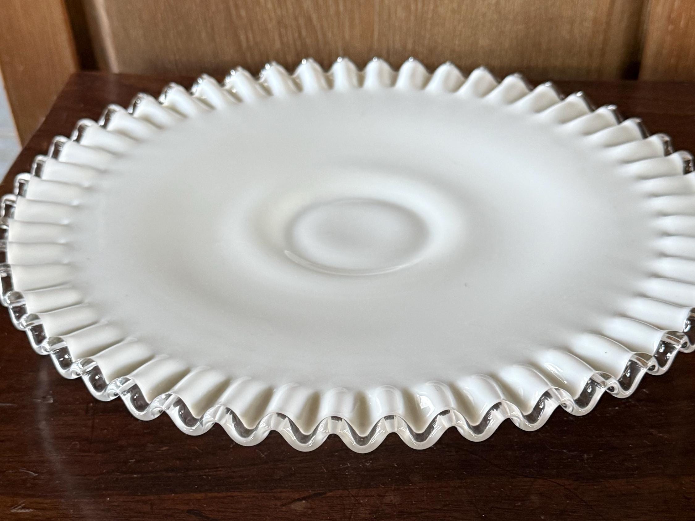 ヴィンテージ フェントン シルバー クレスト ケーキプレート - ミッド