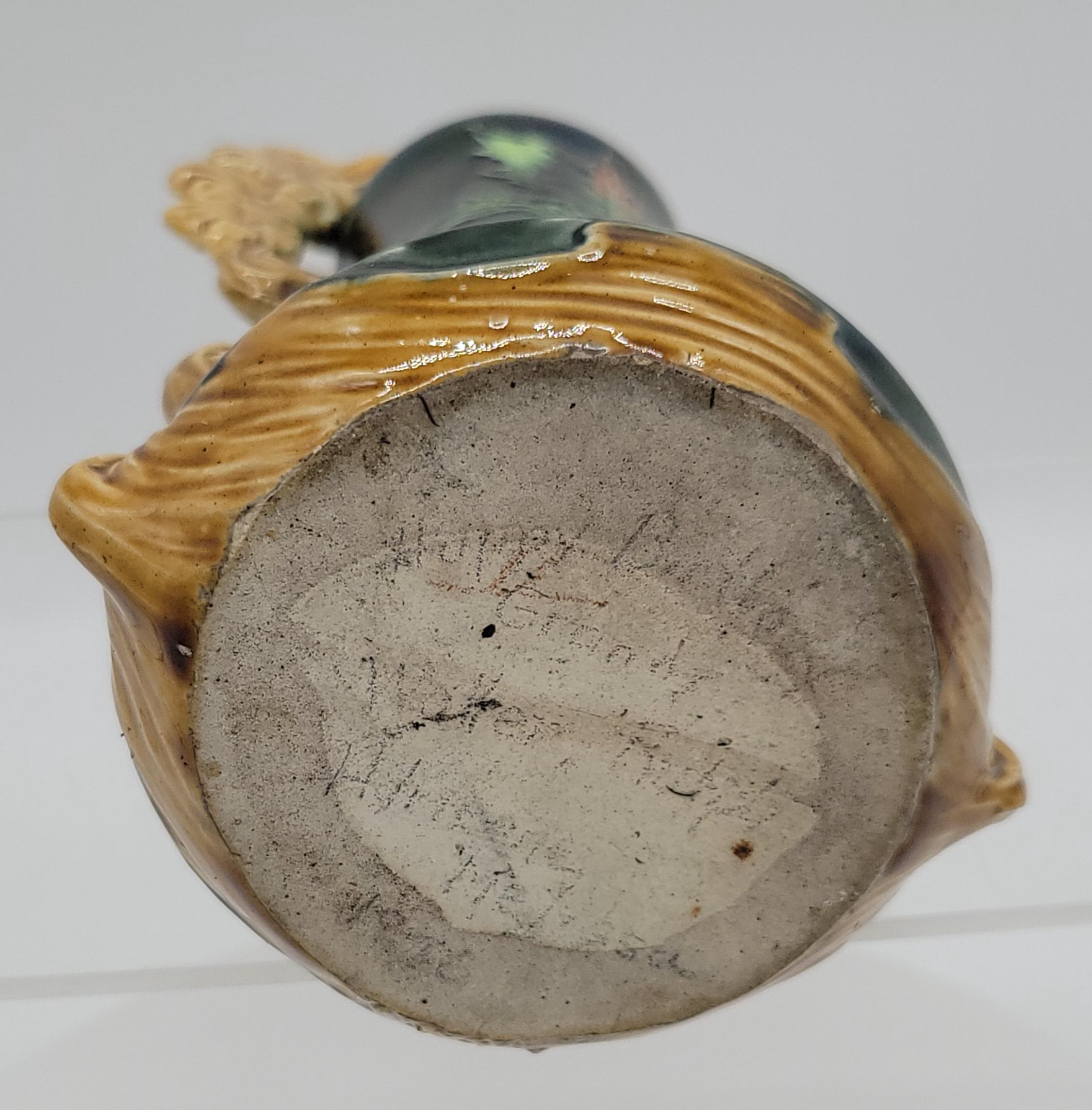 アンティークオーストリアのマジョリカ花瓶：ヨーゼフ・ストルナクト作