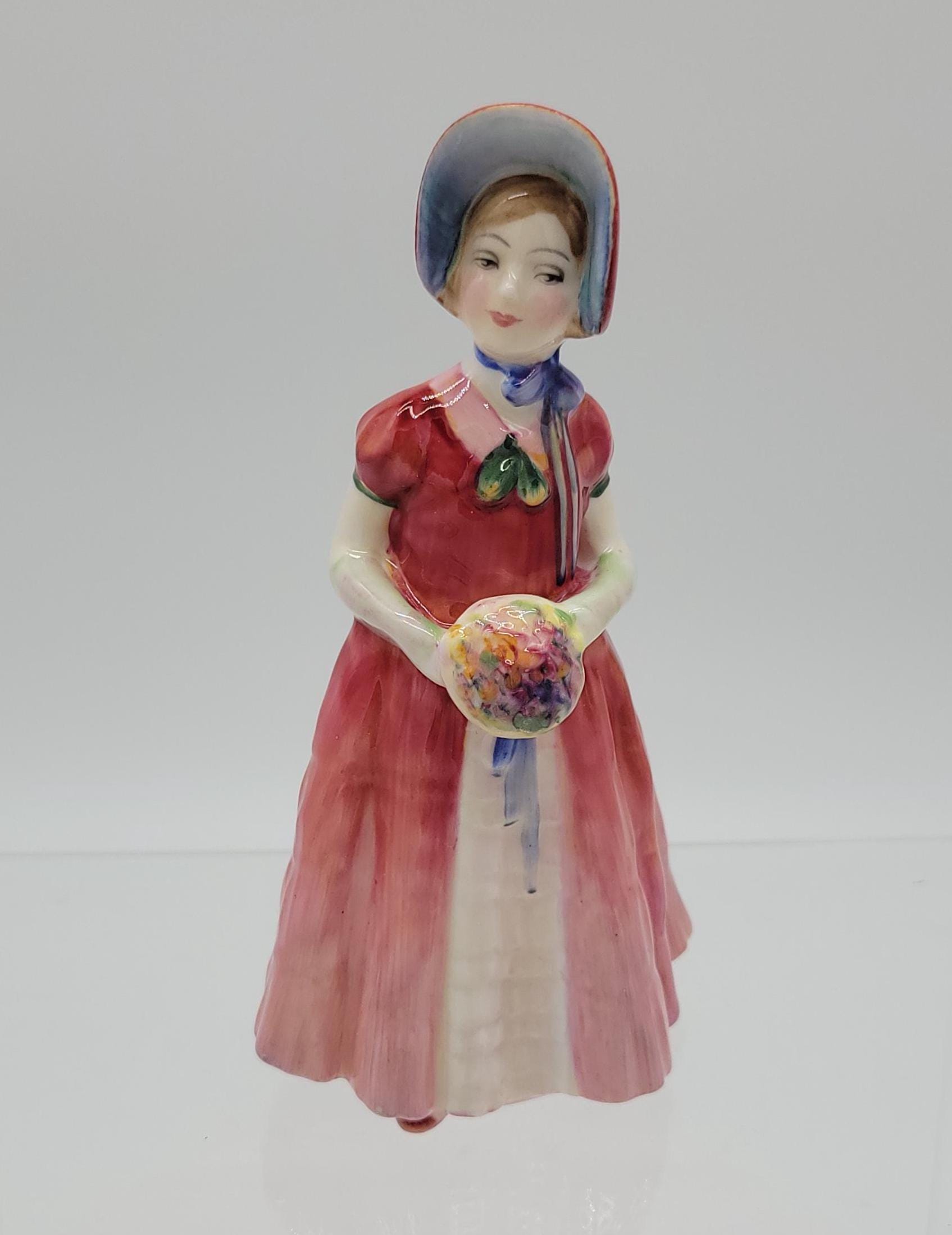 ヴィンテージ ロイヤルドルトン ガールフィギュア：ダイアナ妃または