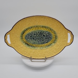 Beautiful Vintage German Majolica Serving Tray or Platter Vibrant Yellow and Green, Excellent Condition