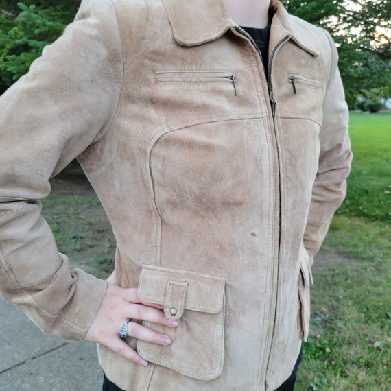 Vintage Suede Ladies Jacket Tan with Pockets - image 2