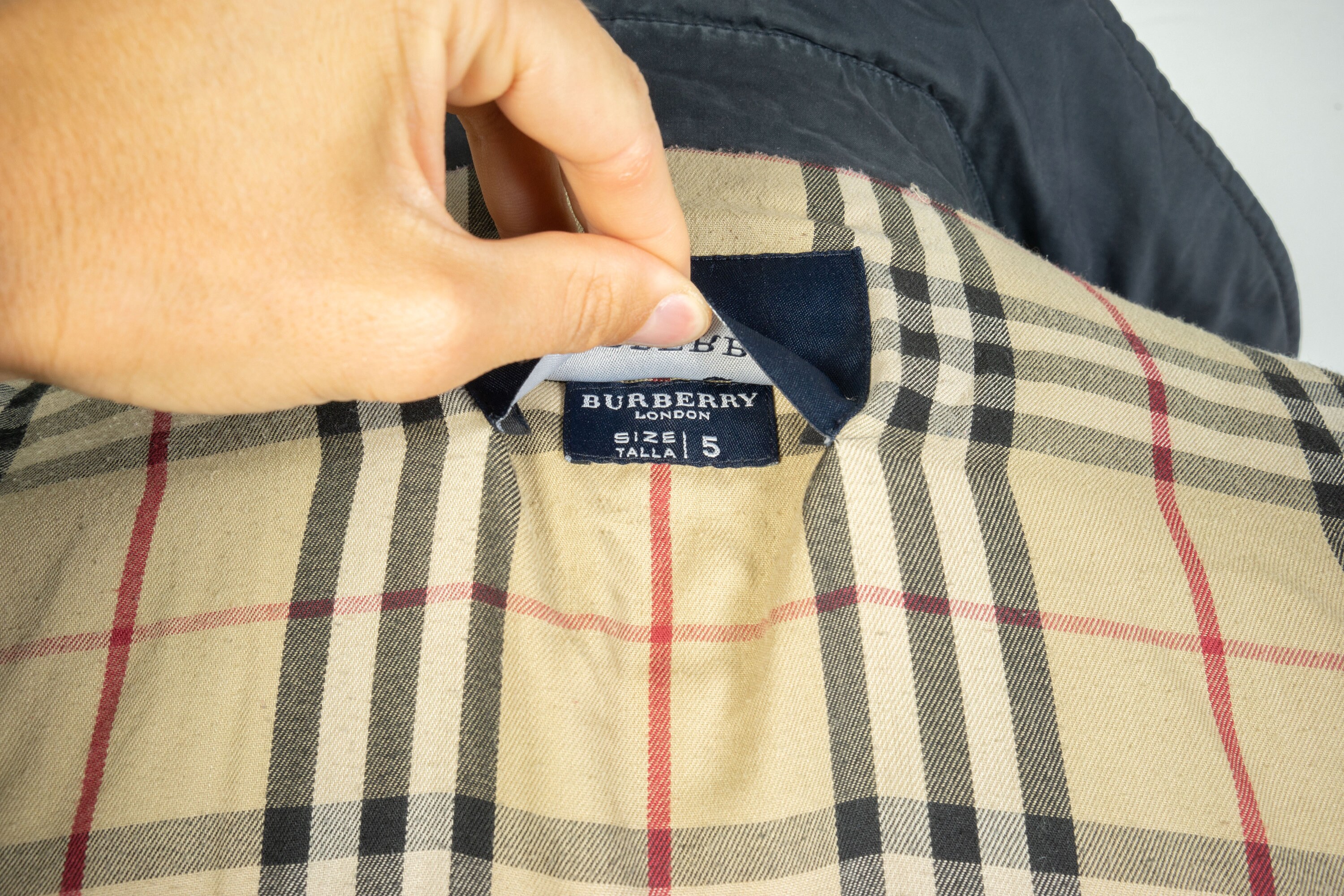 Burberry shirt cheap size 5