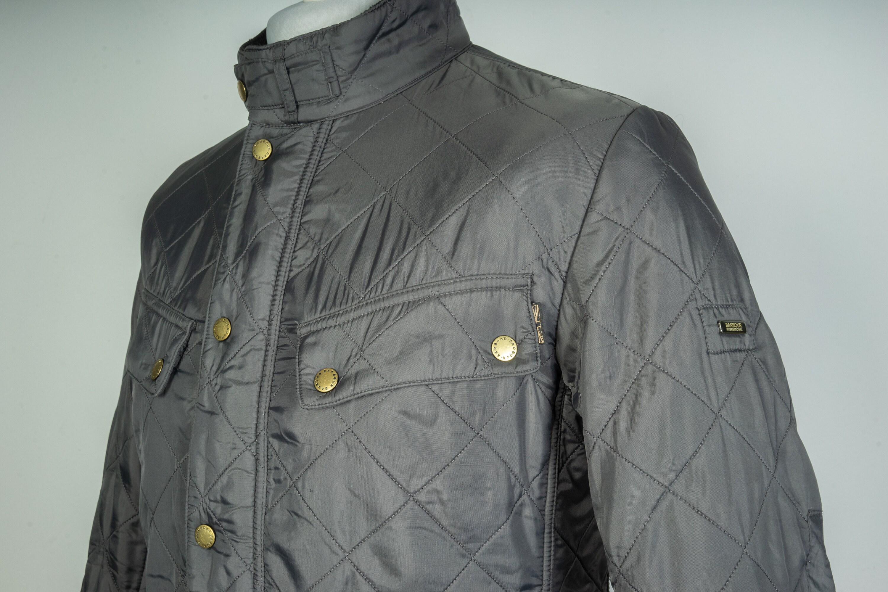 Buy Men s Barbour International Ariel Quilted Gray Jacket Size M
