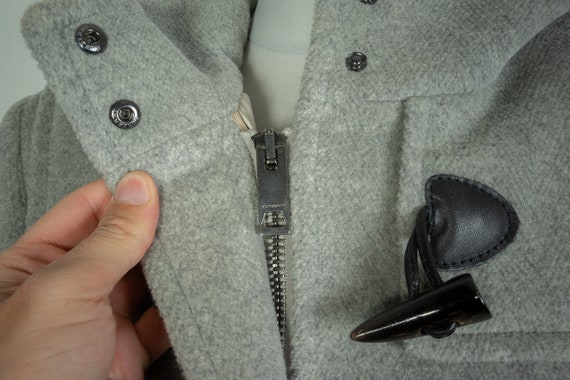 Ladies Burberry London Wool Gray Duffle Coat Size… - image 6