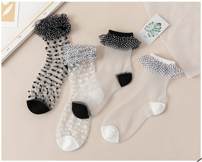 Lace Ruffle Ankle Socks / Ankle Socks / Korean Style Socks image 2