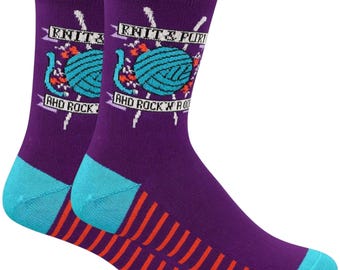 Knitting Socks Gift – Knit & Purl Socks – Funny Yarn Lover Gift – Gift for Knitter or Crocheter – Novelty Socks UK