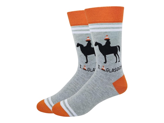 Glasgow Coneheid Mens Novelty Socks – Duke of Wellington – Scotland Football Fan Gift – Statue Cone Head Souvenir – UK 6-11 Tartan Army