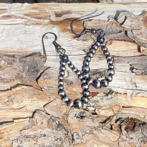 Navajo Pearl Earrings