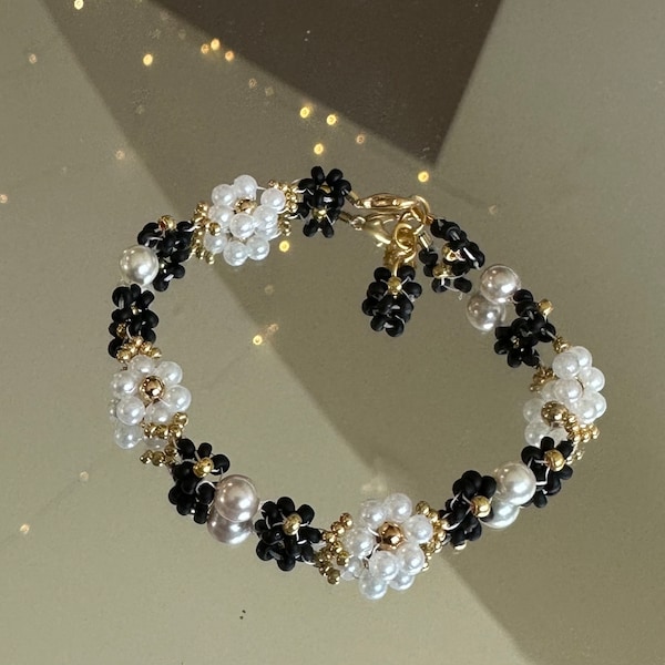 Custom classy dainty black and white floral seed bead bracelet gift for her, popular item, wedding gift, party favor, fall accessory, bulk