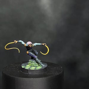 Lucy Cyberpunk Edgerunner Miniature || Unit 9 Cyberpunk|| 32mm Figure