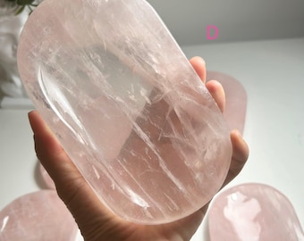 Polished Rose Quartz Display Plate – Hand-Polished Crystal Tray for Jewelry, Rituals