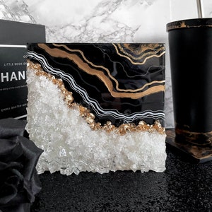 Resin Geode Art, Black Gold Geode Wall Art, 3D Geode, Crystal Geode Art, Geode Wall Decor, Luxury Geode Art, Home Decor, Black and White
